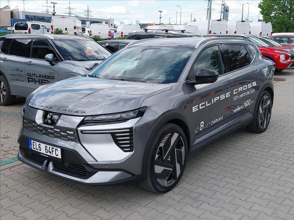 Mitsubishi Eclipse Cross, 160kW / 87kWh BEV INSTYLE